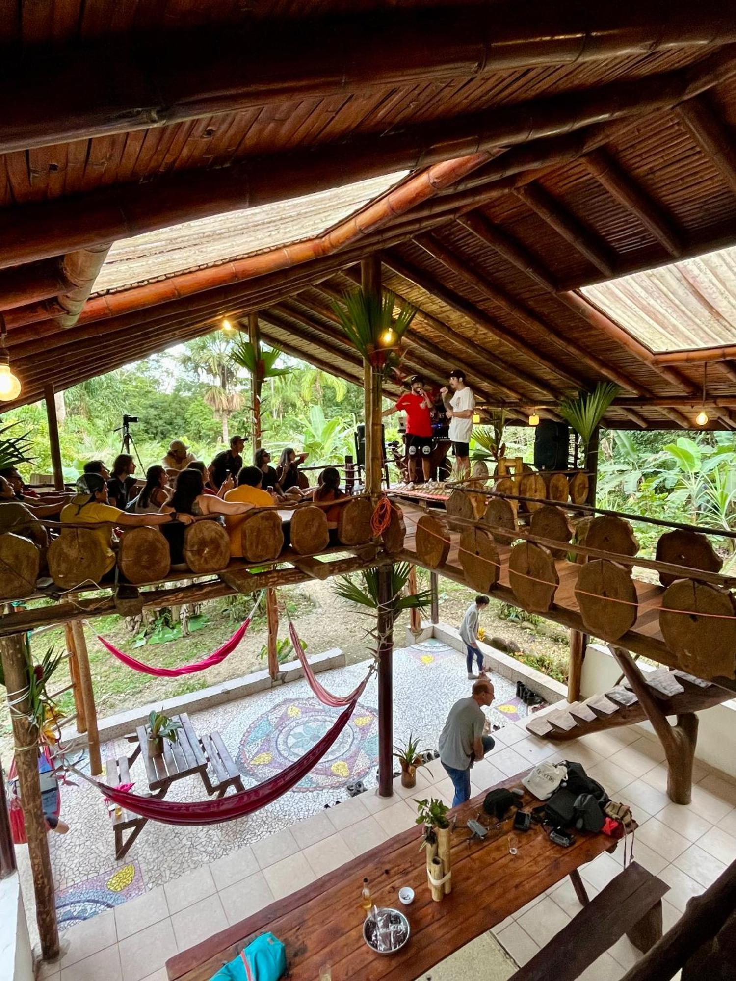 Wisdom Forest Lodge Тена Экстерьер фото