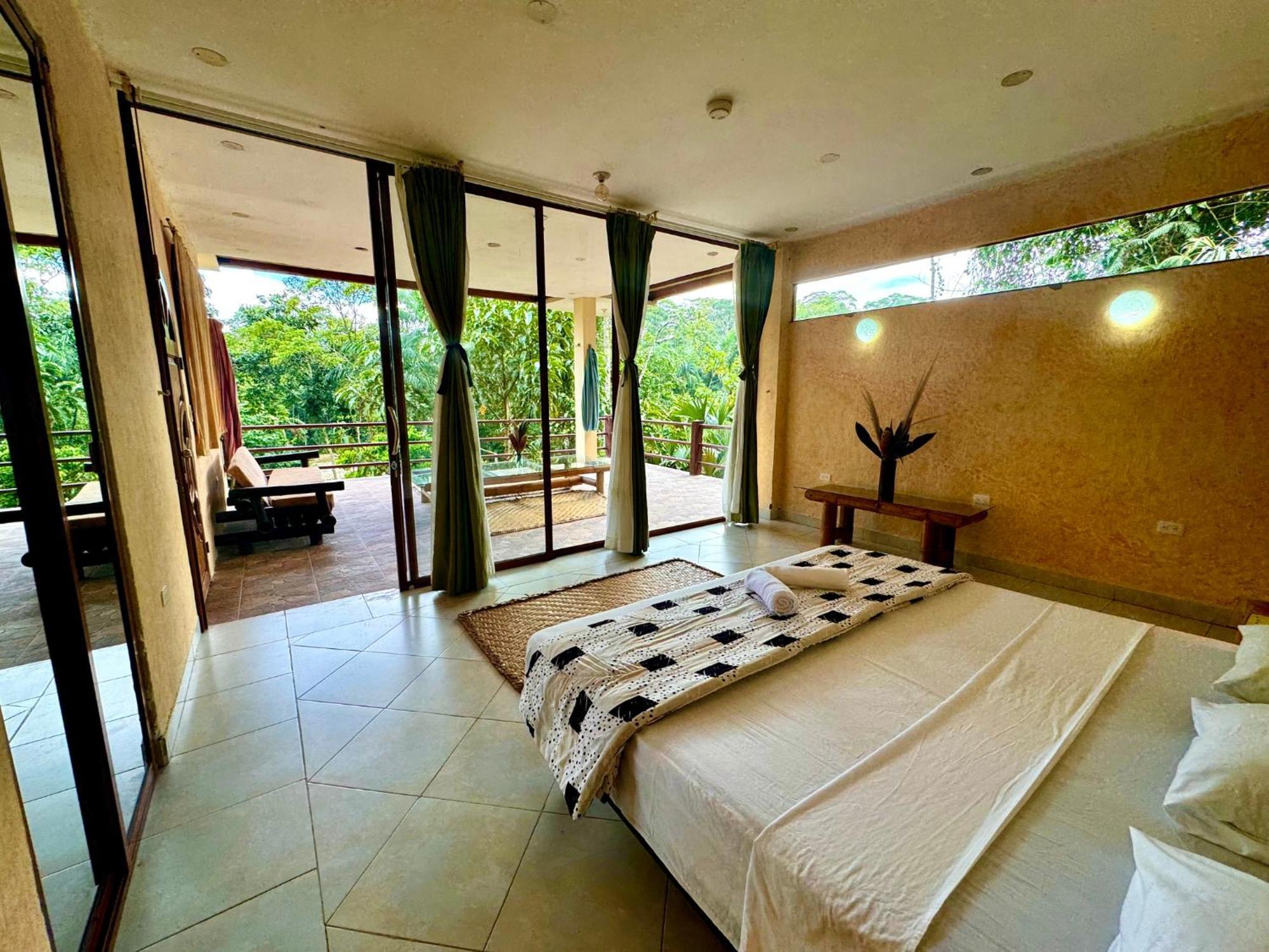 Wisdom Forest Lodge Тена Номер фото